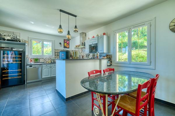 Vente Maison 9 pièces avec piscine et vue mer Furiani