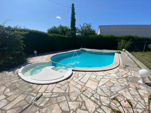 GIEN centre maison 2 chambres avec piscine