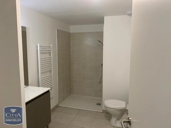 Appartement à louer 2 pièces 46.4m²