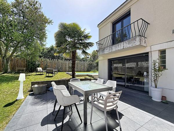 Maison Angers 5 pièce(s) 133 m2