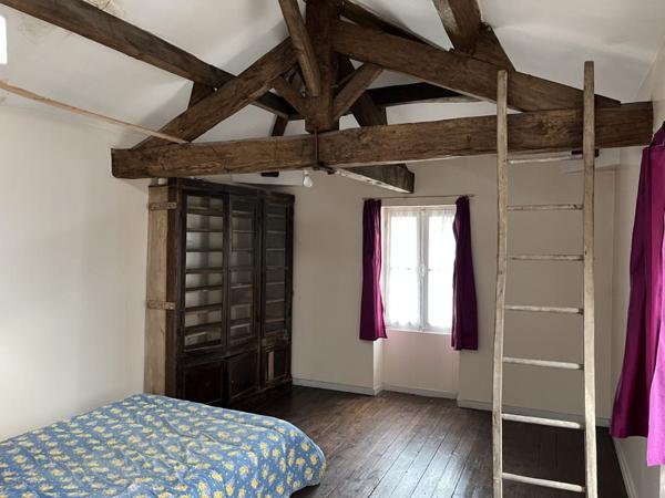 Maison à vendre |  Aigre |  5 pièces | 106 m²