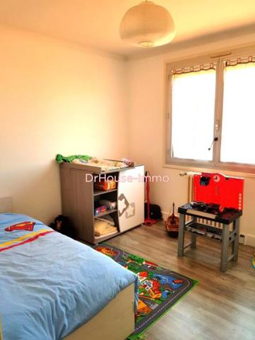 Maison à vendre 11 pièces de 196 m²