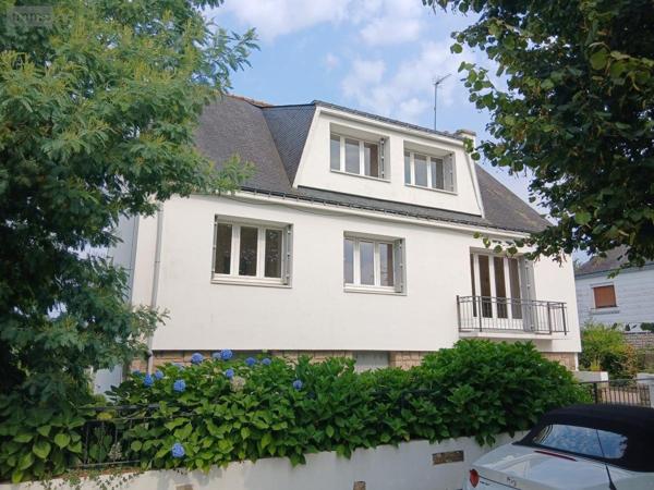 Maison à vendre à Guémené-sur-Scorff dans le Morbihan (56160), ref : 56075-2409