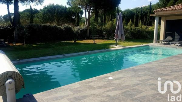 Maison à vendre 9 pièces 214 m² Aigues-Mortes