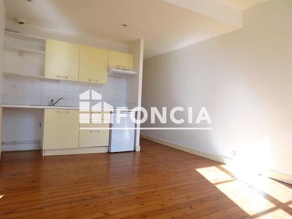 Location Appartement 2 pièces 35.25 m² - 4 RUE ADMYRAULT La Rochelle 17000