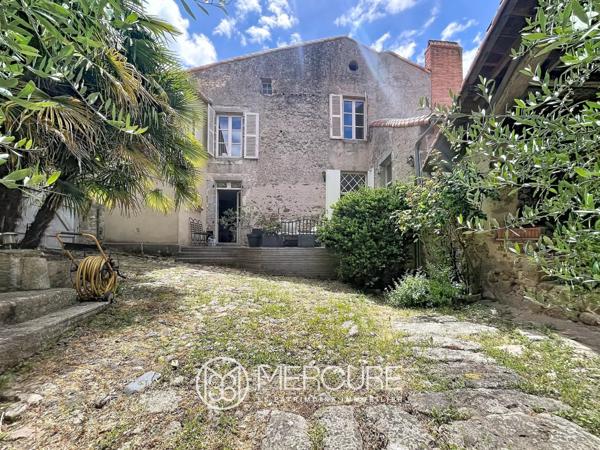 Maison à Parthenay