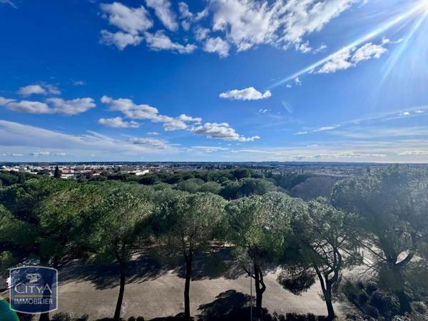 Appartement à louer 3 pièces 64.48m² Nîmes (30900)