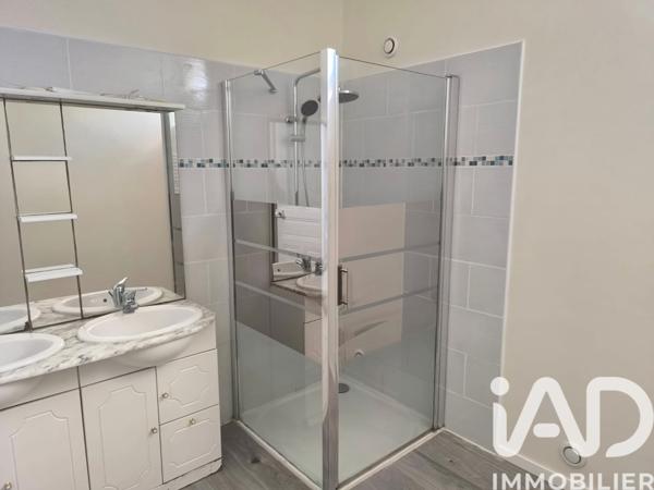 Location maison 8 pièces 164 m² Saint-Mars-du-Désert