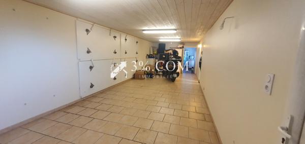 Chantonnay maison de 167 m² dans le centre. Chantonnay (85110)