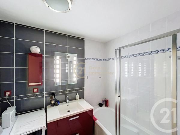 Appartement T4 à vendre  4 pièces - 78,47 m 2   RENNES  - 35