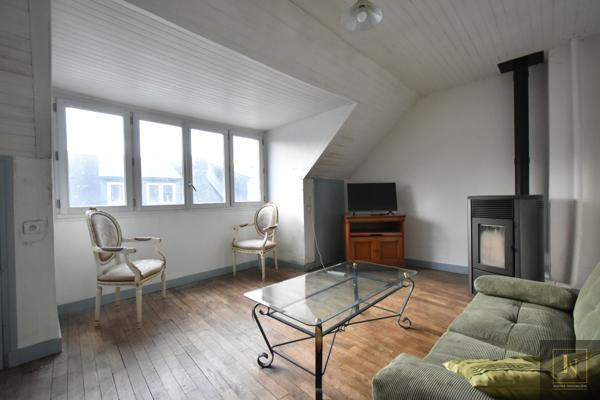 Immeuble
                                                                                                                                                
                                                                                                                                                
                                                                                                                                                
                                                    
                                                                                                                                                                                                                                                                                                                        135  m²                                                                                                                                                                                                         2 etage(s)
