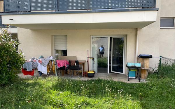 Appartement à vendre    2 pièces • 37 m2 Vénissieux