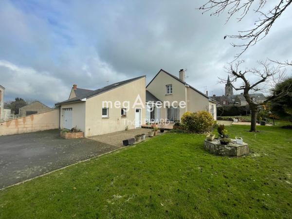 Maison à Ombrée d'Anjou, 49420 - 7 pièces 130m²