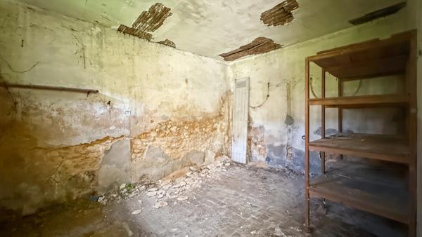 Maison de caractère en pierre en plein centre-ville de Bergerac - 189 m², 5 chambres, jardin clos et dépendance sur parcelle de 550 m²