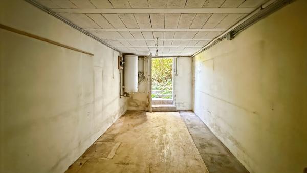 Maison de caractère en pierre en plein centre-ville de Bergerac - 189 m², 5 chambres, jardin clos et dépendance sur parcelle de 550 m²