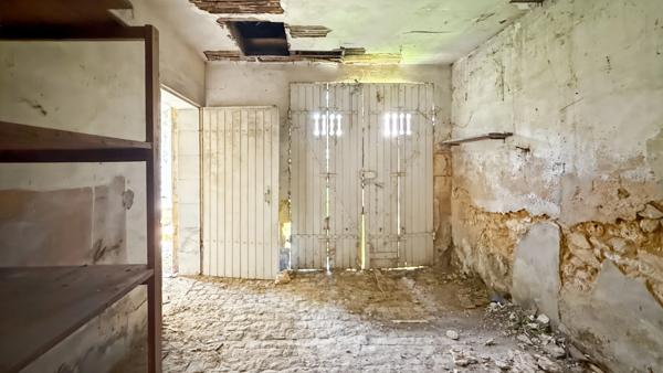 Maison de caractère en pierre en plein centre-ville de Bergerac - 189 m², 5 chambres, jardin clos et dépendance sur parcelle de 550 m²