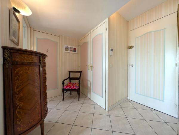 Appartement à vendre 4 pièces ROANNE (42)