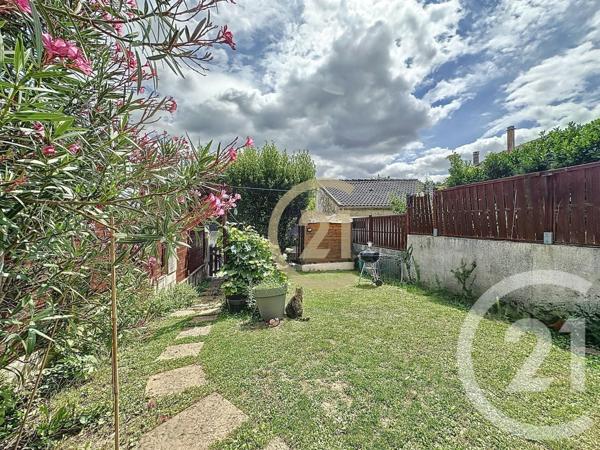 Maison à vendre  4 pièces - 84 m2 JOUY LE MOUTIER - 95