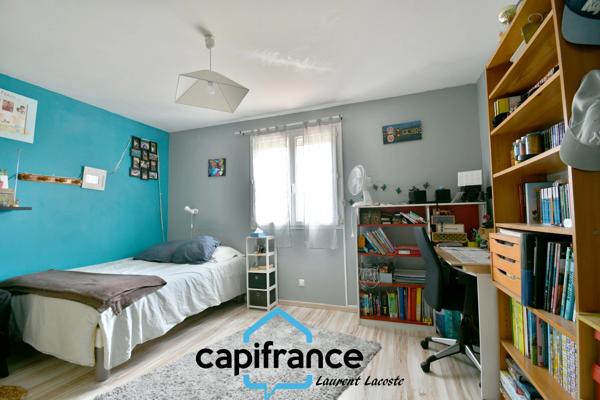 Maison à vendre 6 pièces - 162 m² - 31270 - piscine - terrain + 1000 m²