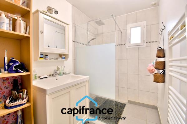 Maison à vendre 6 pièces - 162 m² - 31270 - piscine - terrain + 1000 m²