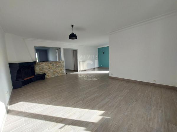 PONT SAINT MARTIN - Maison - 4 pièces - 115m²