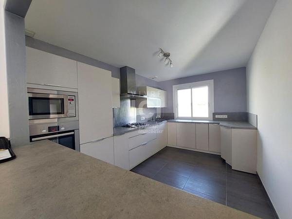 PONT SAINT MARTIN - Maison - 4 pièces - 115m²