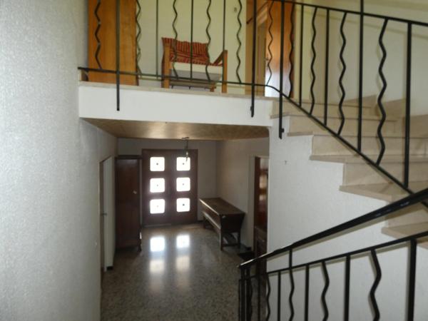 🏡 À VENDRE – Grande villa avec terrain boisé à Sisteron