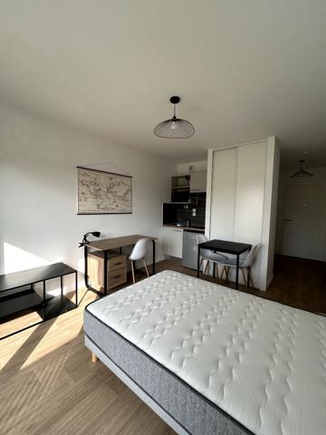 Appartement Reims 1 pièce 23.89 m2 meublé