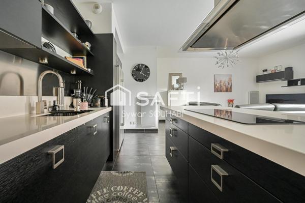 Maison en copropriété à 200 mètres de Puteaux