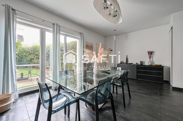 Maison en copropriété à 200 mètres de Puteaux