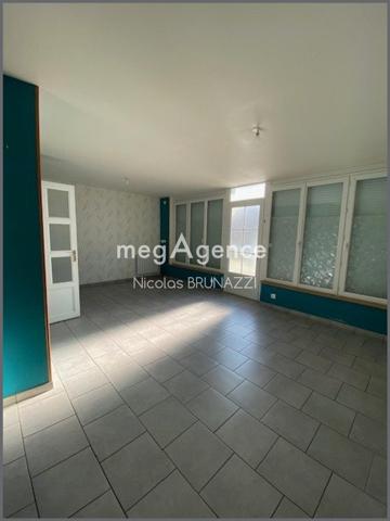 Maison à VIMOUTIERS, 61120 - 6 pièces 112m²