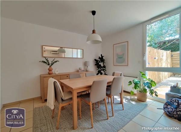 Appartement à vendre 4 pièces 75.01m² Nîmes (30900)