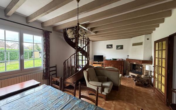 Maison à louer    3 pièces •  Saint-Hilaire-de-Court