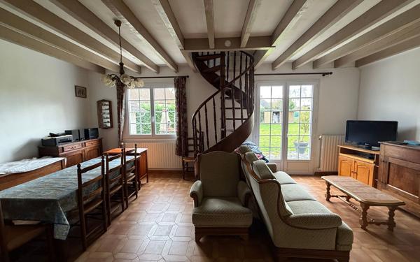 Maison à louer    3 pièces •  Saint-Hilaire-de-Court