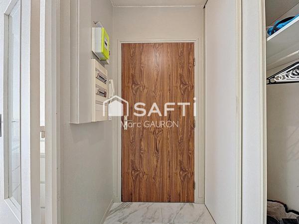 2 Pieces 44 m² terrasse et 2 parkings