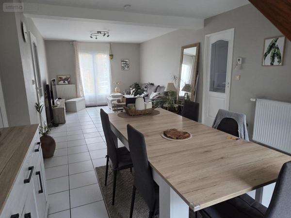 Maison à vendre à Château-Gontier-sur-Mayenne en Mayenne (53200), ref : 53073-1717