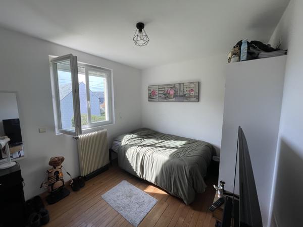 Maison
         7 pièces
        - 125 m² Exclusivité 215 000 € *