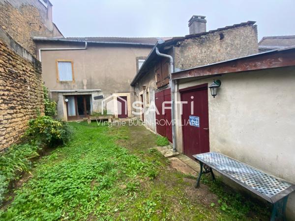 Havre de Paix Familial à Mont-Saint-Martin ! 4 CHAMBRES  GARAGES JARDIN