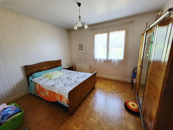 Achat - Maison Ussel 19200 7 pièces 165 m 2 2000 m 2