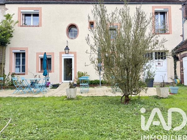 Maison à vendre 9 pièces 311 m² La Loupe