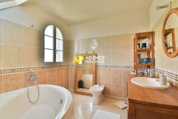 Argenteuil Secteur Les Coteaux - Maison familiale 8 pièces 161m² 529 000 € **  - Référence  4579