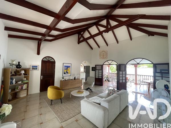 Maison à vendre 5 pièces 120 m² Sainte-Luce