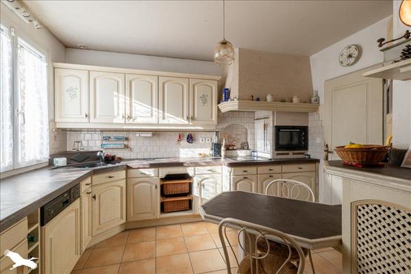 Maison à vendre |  Saintes |  4 pièces | 111,3 m²