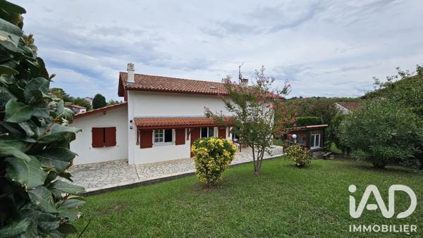 Maison à vendre 6 pièces 167 m² Urrugne