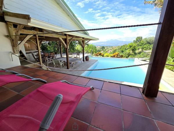 EXCLUSIVITÉ - ENSEMBLE IMMOBILIER D'EXCEPTION - LA WALLON, TROIS-ÎLETS