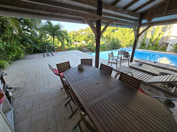 EXCLUSIVITÉ - ENSEMBLE IMMOBILIER D'EXCEPTION - LA WALLON, TROIS-ÎLETS