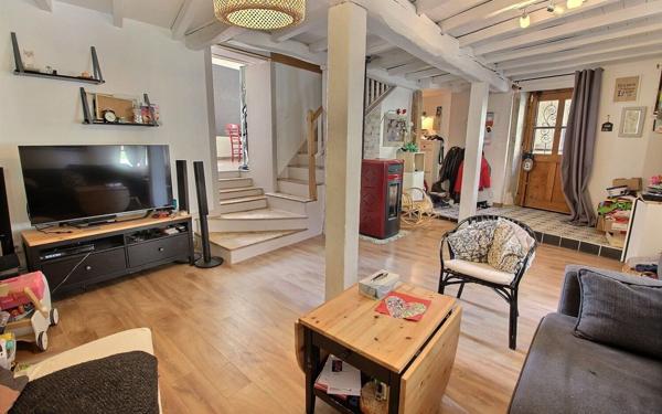 Maison à vendre    4 pièces •  Morestel