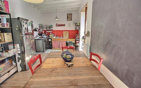 Maison à vendre    4 pièces •  Morestel