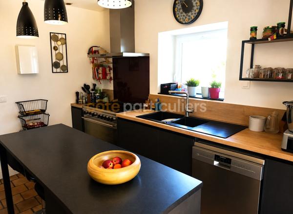 Vente
                Maison110 m² - 5 Pièces -
                    FLEURE (86340)