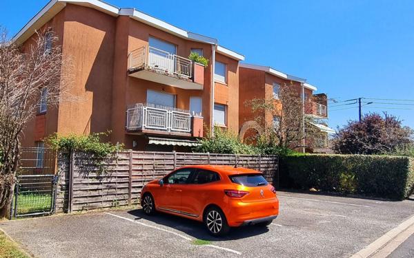 Stationnement à louer    Albi